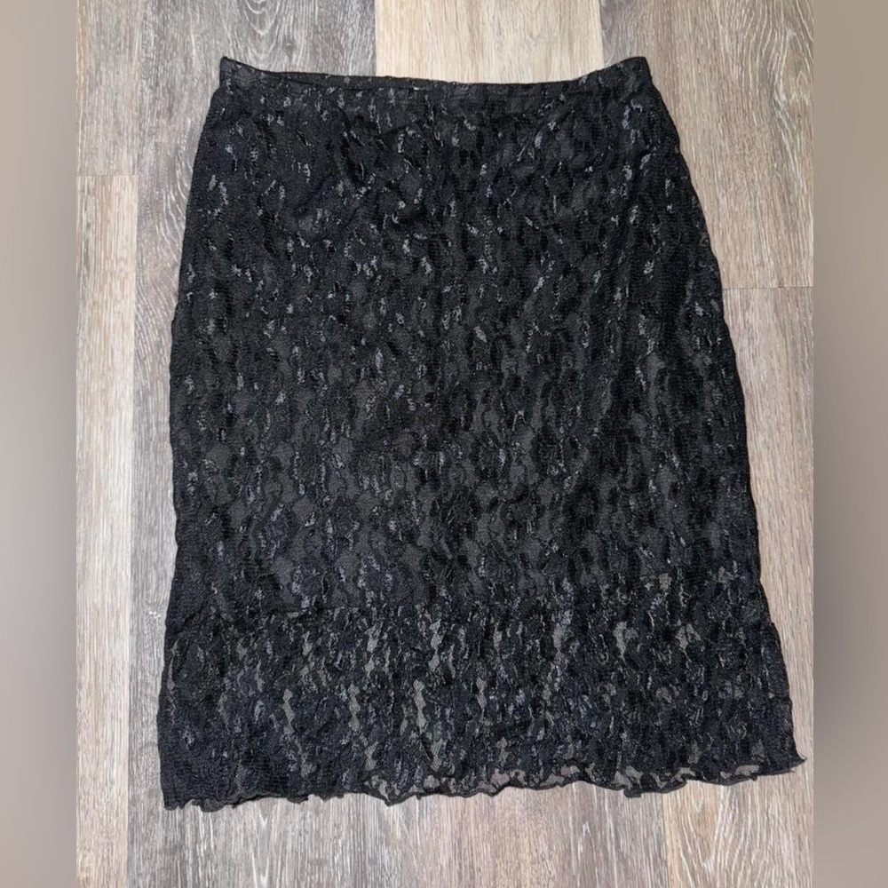 Chesley Vintage Black floral lace midi skirt - Size Medium